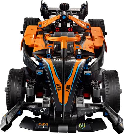 LEGO Technic NEOM McLaren Formula E racewagen - 42169